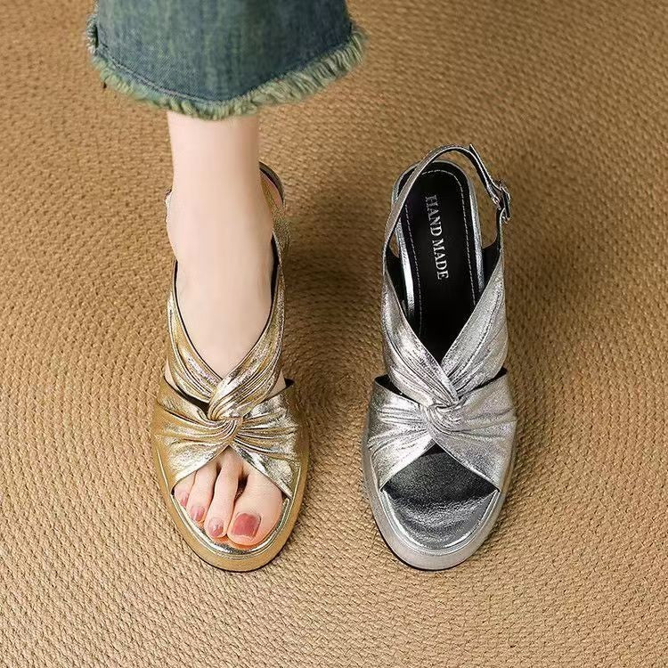 Sandales rétro pour femme – Fait main, style luxe discret et original